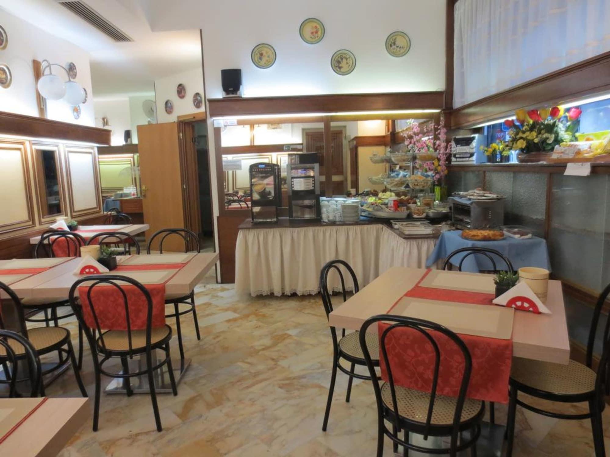 מאנטובה Hotel Italia City Center מראה חיצוני תמונה